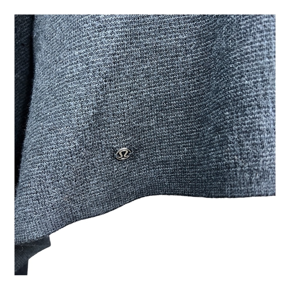 LULULEMON Reversible Waterfall Cardigan in Black/Grey One Size Casual warm wrap - Picture 10 of 11